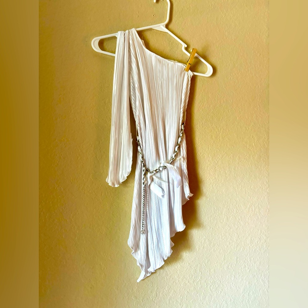 Custom white diva outfit